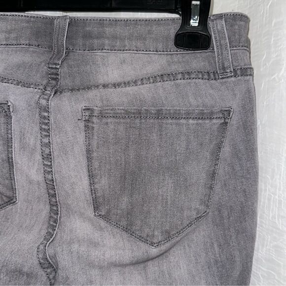 LC 10 Vintage Wash Gray Super Skinny Stretch Raw Hem Crop Denim Jeans - Picture 11 of 14